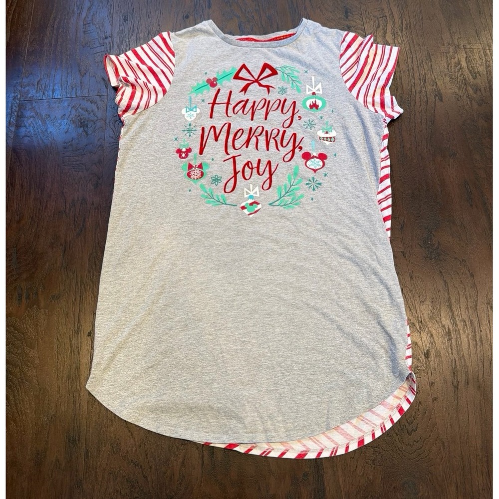 Disney Mickey Minnie‎ Holiday Nightshirt Womens